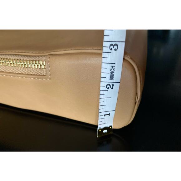 Women's Tan Leather Attache/Briefcase w/Matching Leather Portfolio - Picture 16 of 16